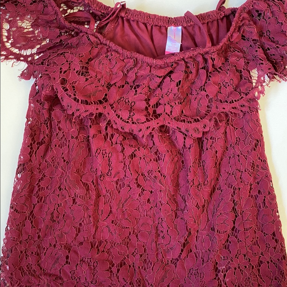 No boundaries off shoulder Lacey shirt.